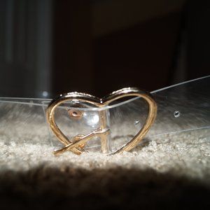 Clear Heart Belt